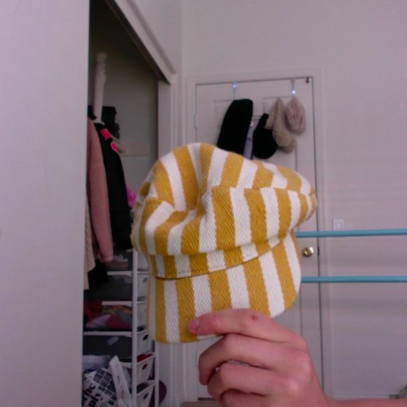 2 hat bundle - Picture 4 of 4